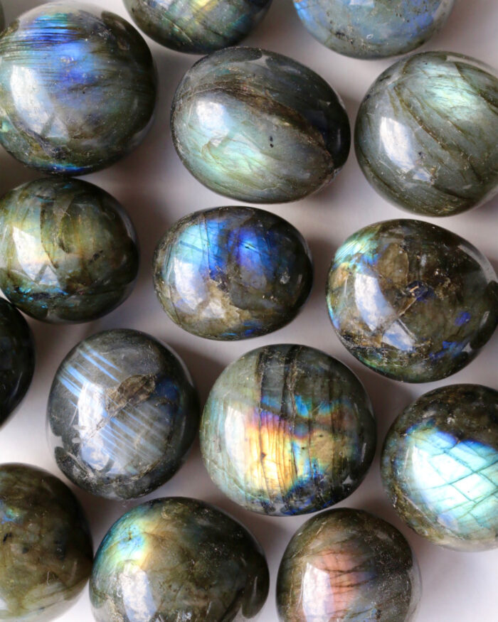 Labradorite tumble stone
