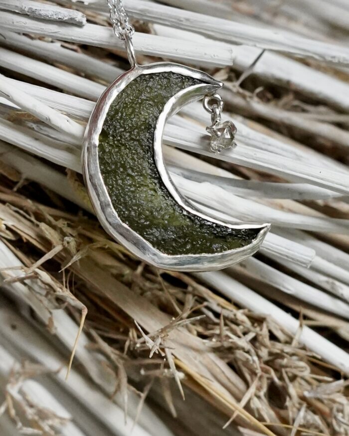 Moldavite Pendant with Ocean Diamond
