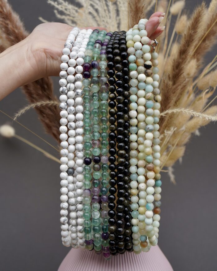 Necklaces & Pendants