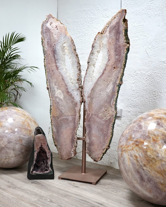 pink amethyst wings