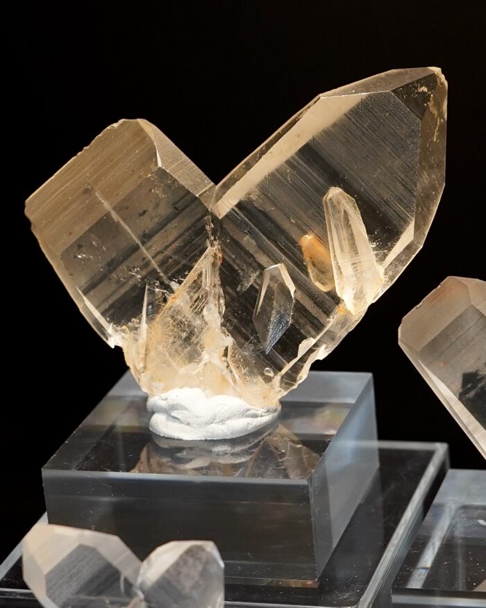 Japan law twin quartz