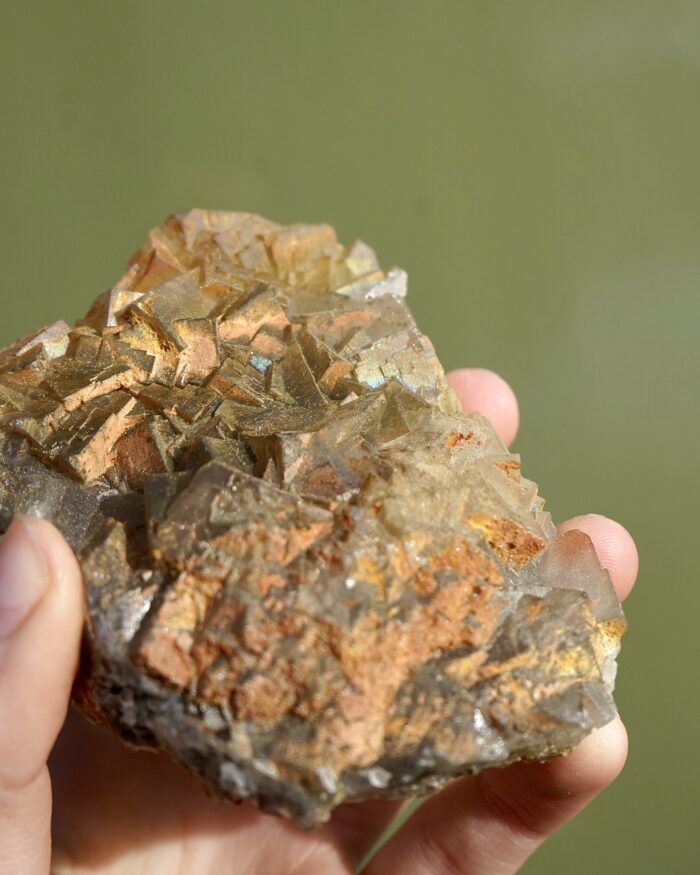 iridescent fluorite