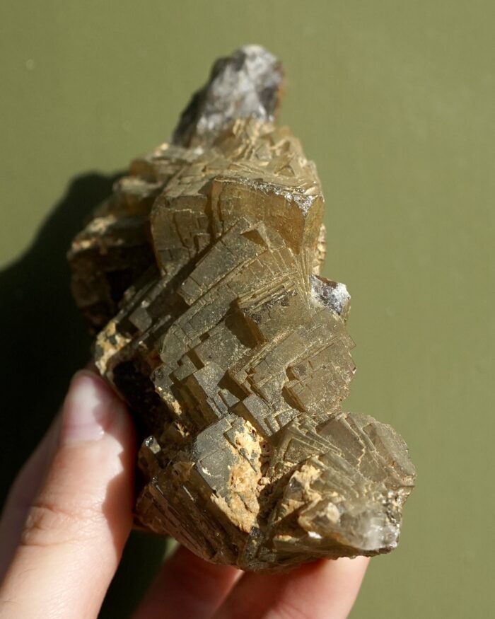 iridescent fluorite