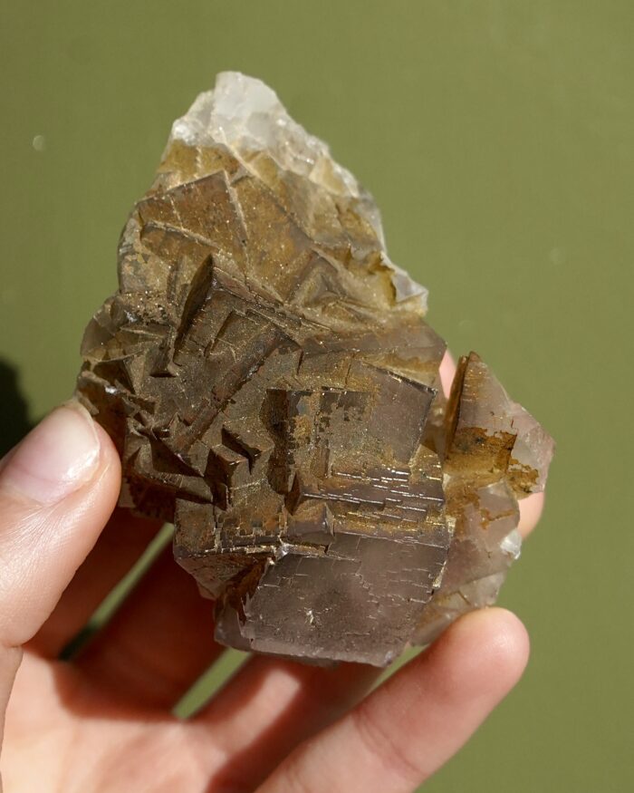 iridescent fluorite