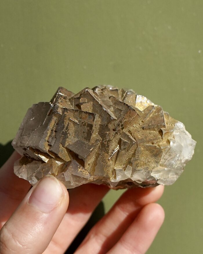 iridescent fluorite