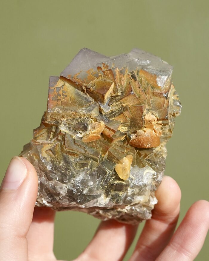 iridescent fluorite