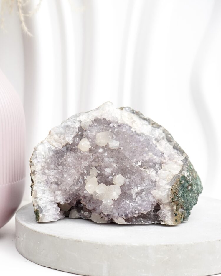 Amethyst Cut Base