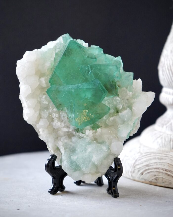fluorite on quartz riemvasmaak