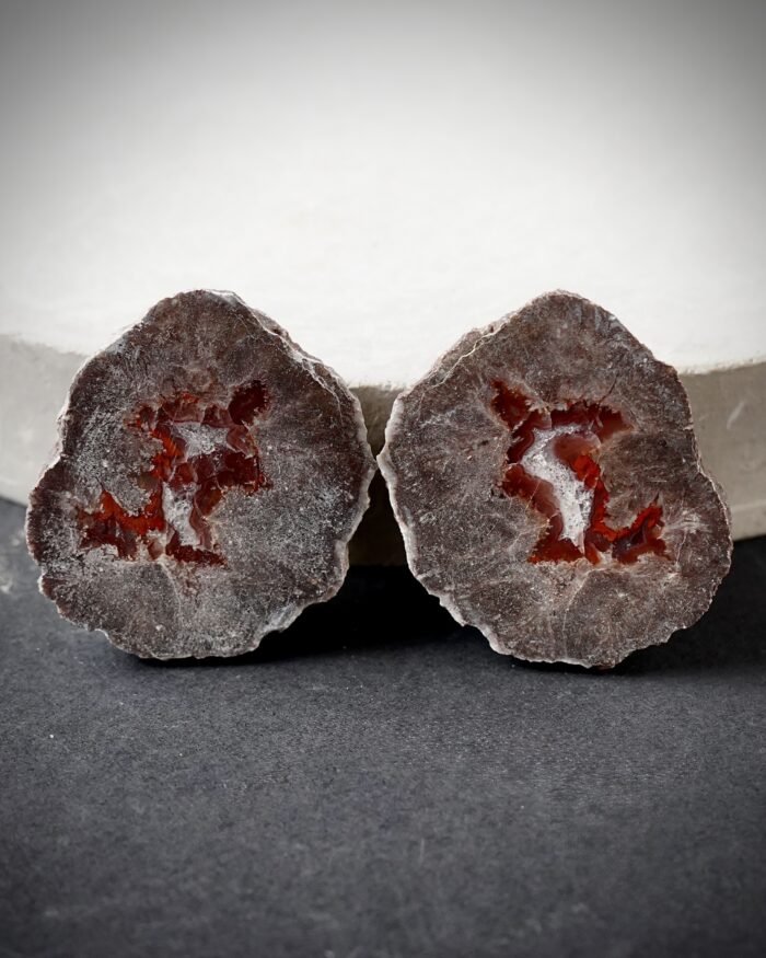 Agate after Baryte Pseudomorph Geode