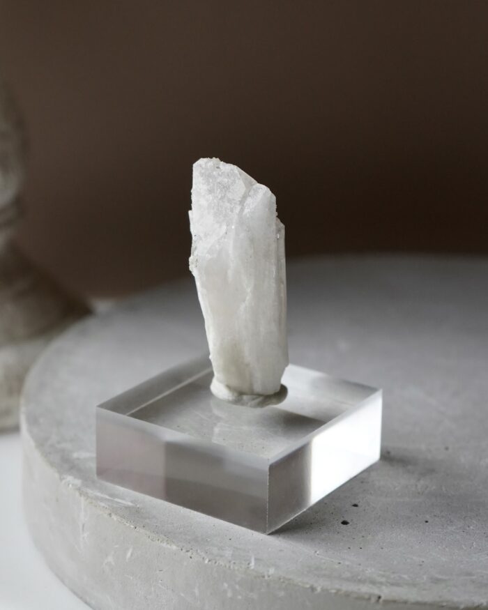 DANBURITE