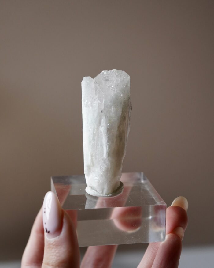DANBURITE