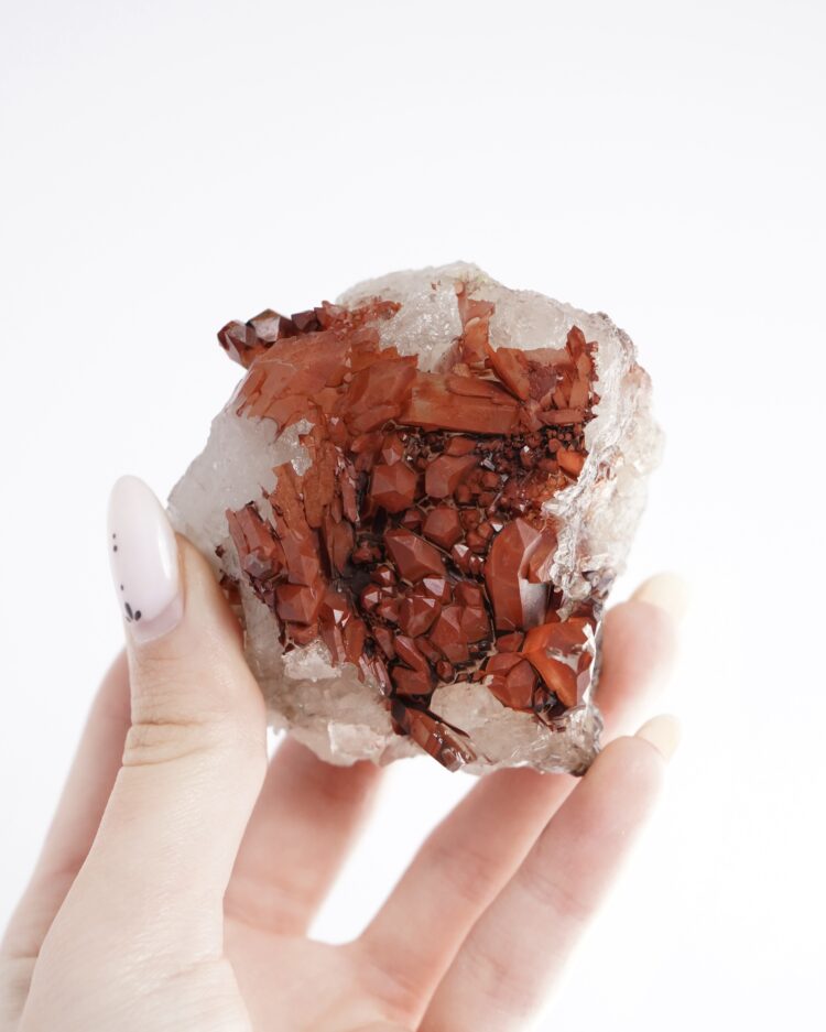 HEMATITE QUARTZ