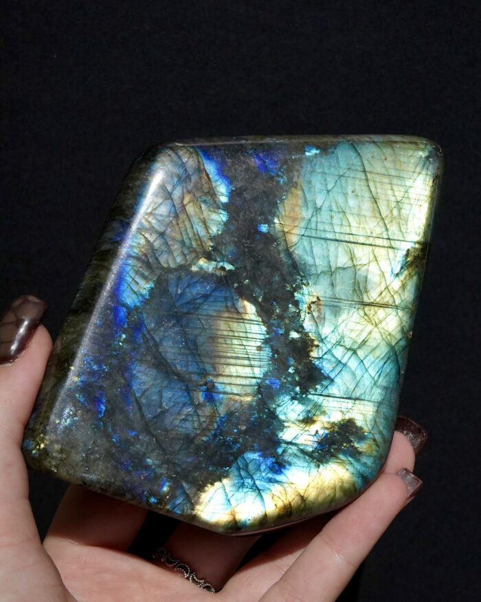 LABRADORITE
