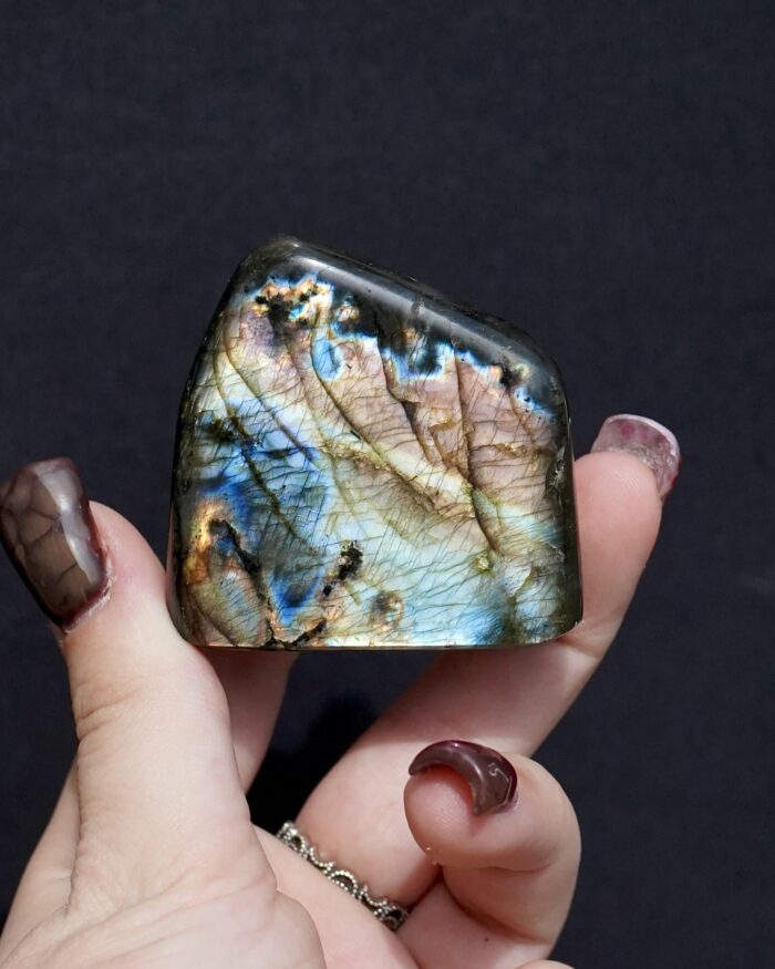 LABRADORITE